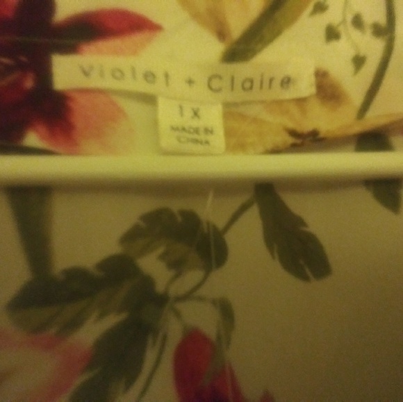 Blouse - Picture 4 of 4